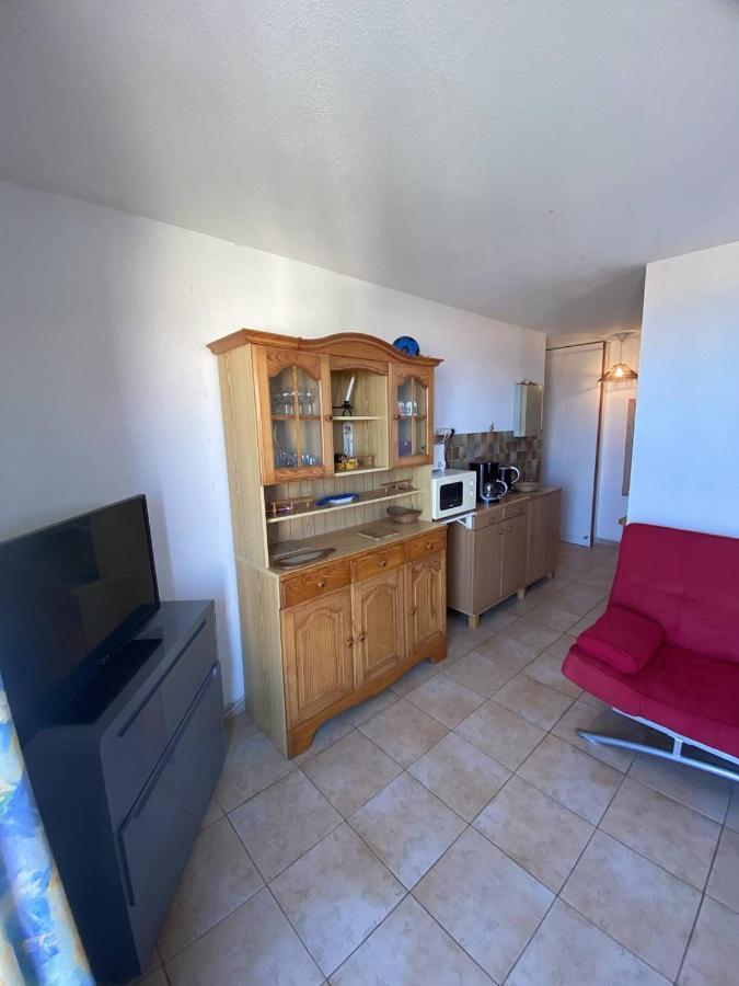 Appartement T3 Avec Terrasse Donnant Sur La Mer Sur Saint Pierre La Mer Bagian luar foto