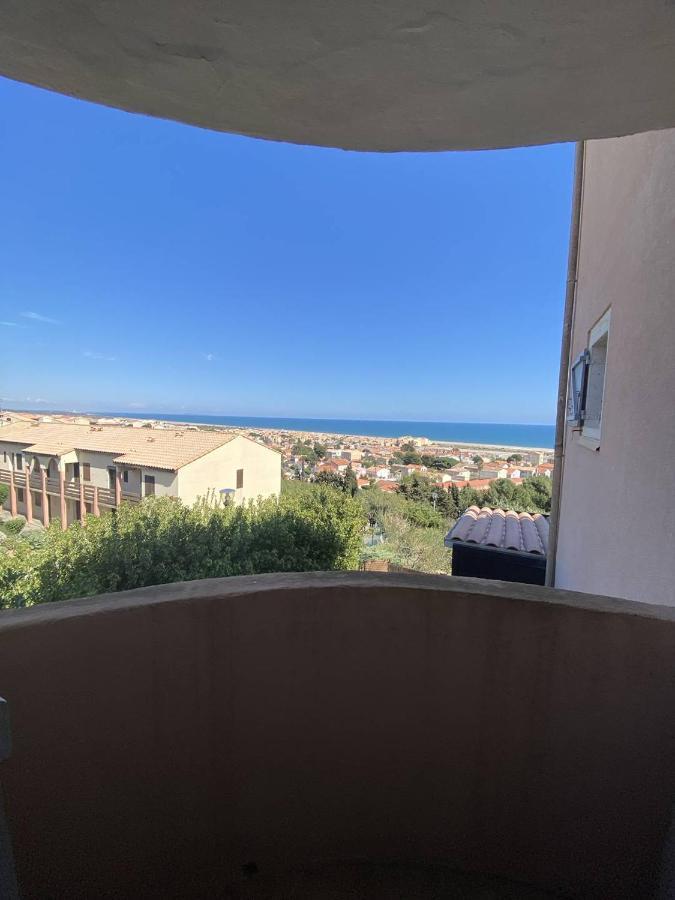 Appartement T3 Avec Terrasse Donnant Sur La Mer Sur Saint Pierre La Mer Bagian luar foto